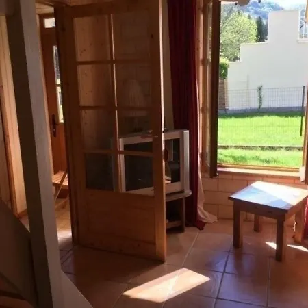 F2 Proche De La Gare Avec Jardin Apartment Le Mont-Dore